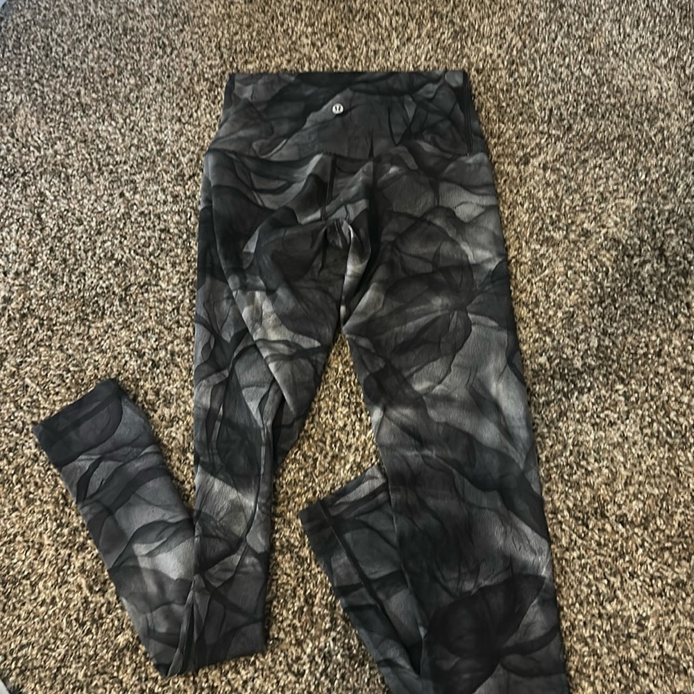 Lululemon high waisted leggings